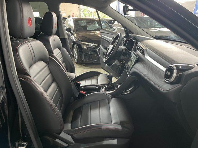 MG ZS 1.5 VTi-tech Luxury PELLE/NAVIG/TELECAM/FULL LED
