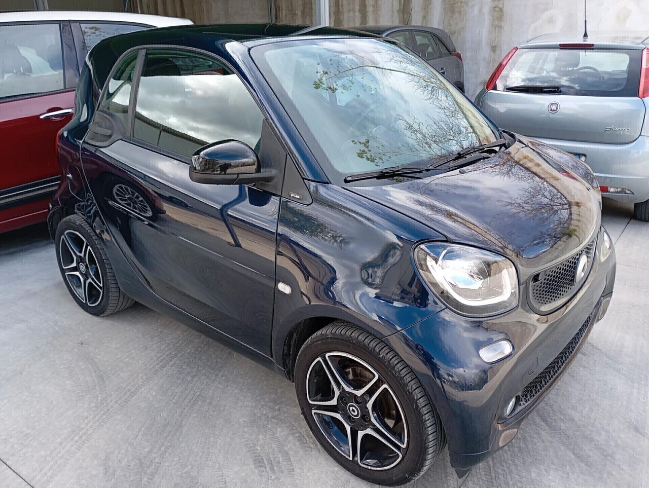 Smart ForTwo 0.9 Turbo 90CV Prime Aut.