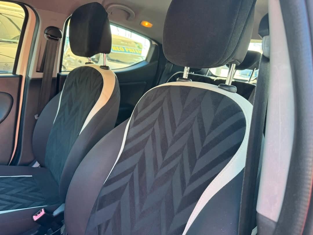 LANCIA YPSILON 1200BENZINA/GPL ECOCHIC UNICO PROPRIETARIO