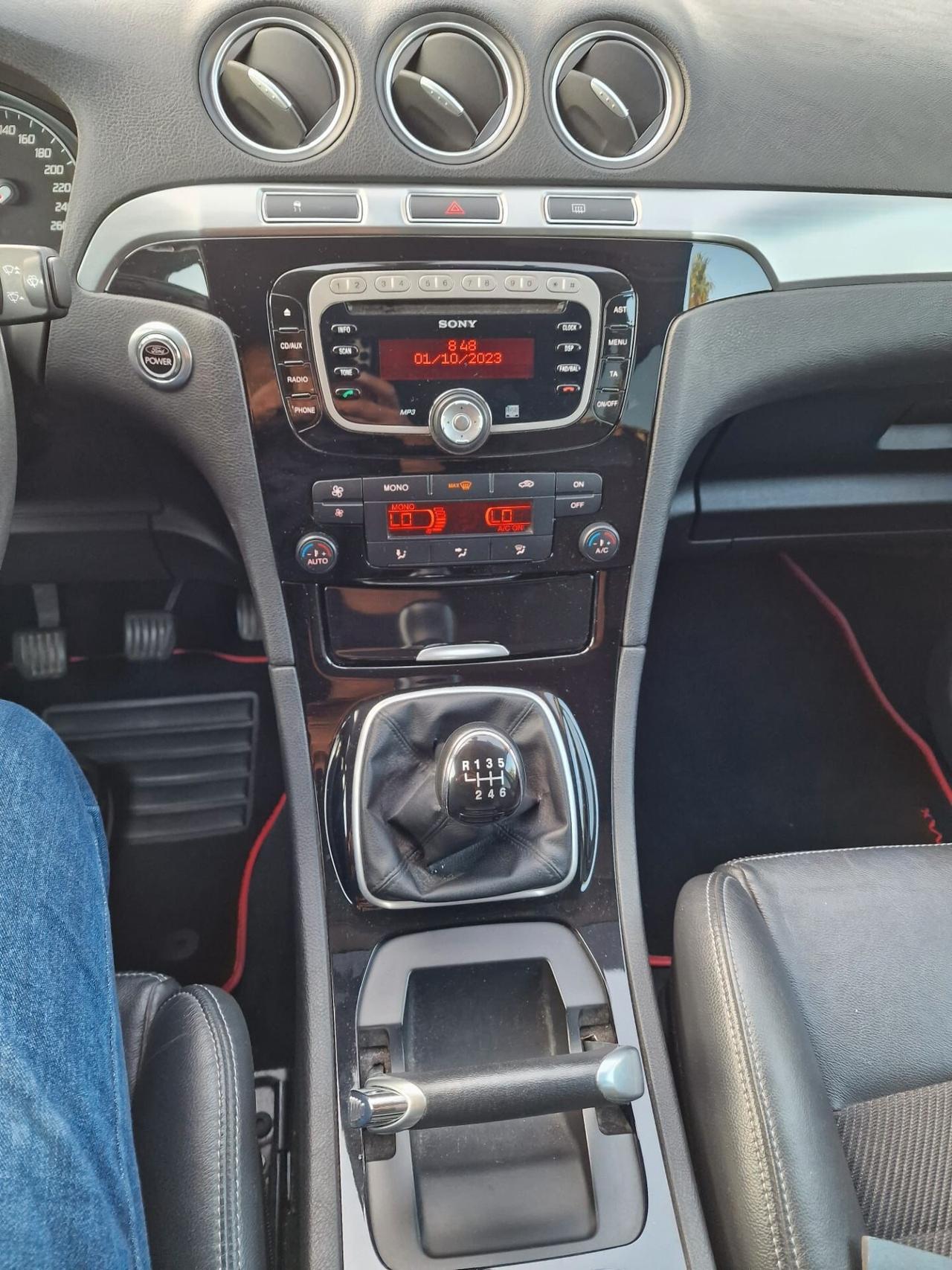 Ford S-Max 2.0 TDCi 163CV New Titanium