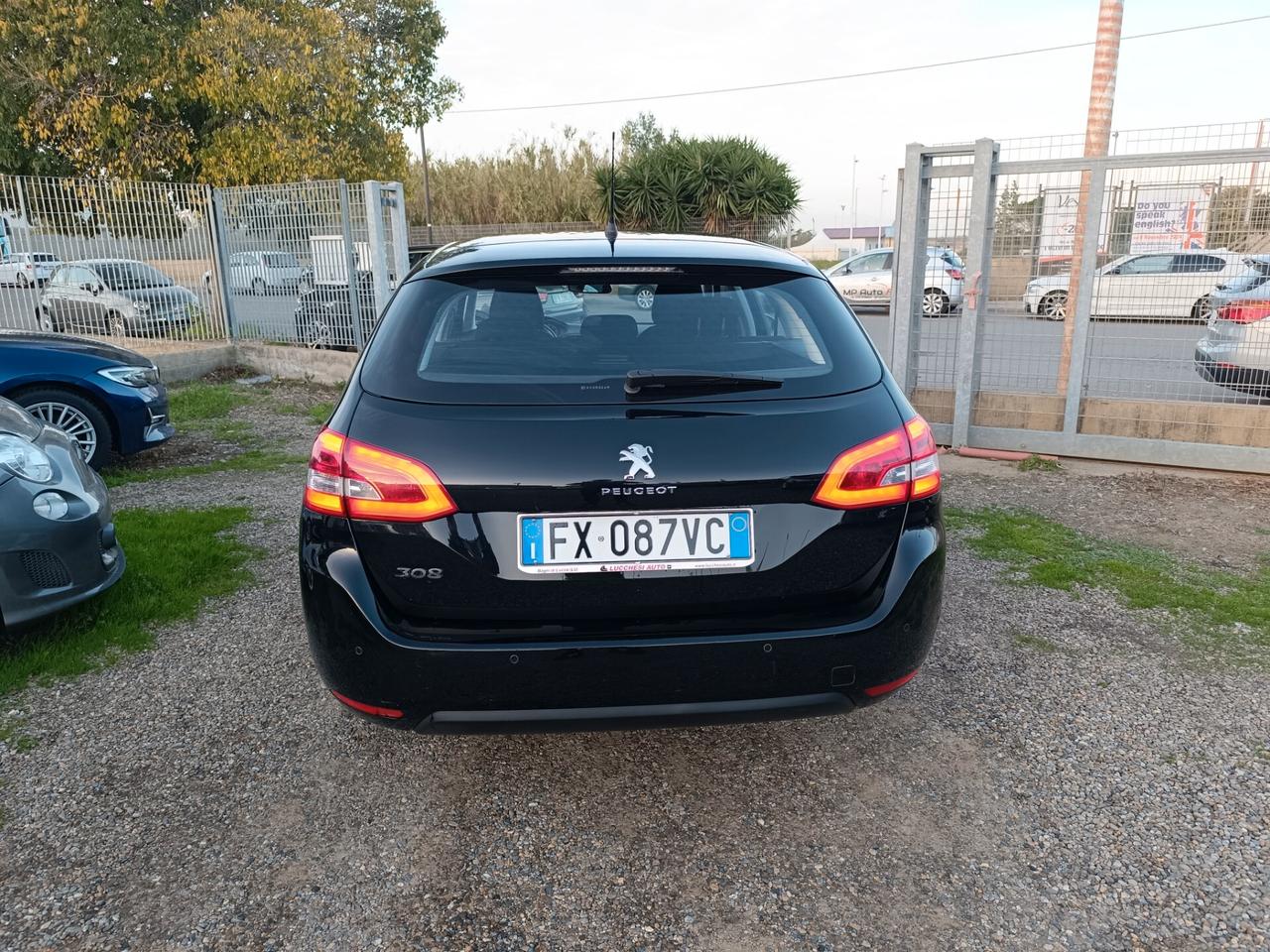 Peugeot 308 BlueHDi 130 S&S SW Allure