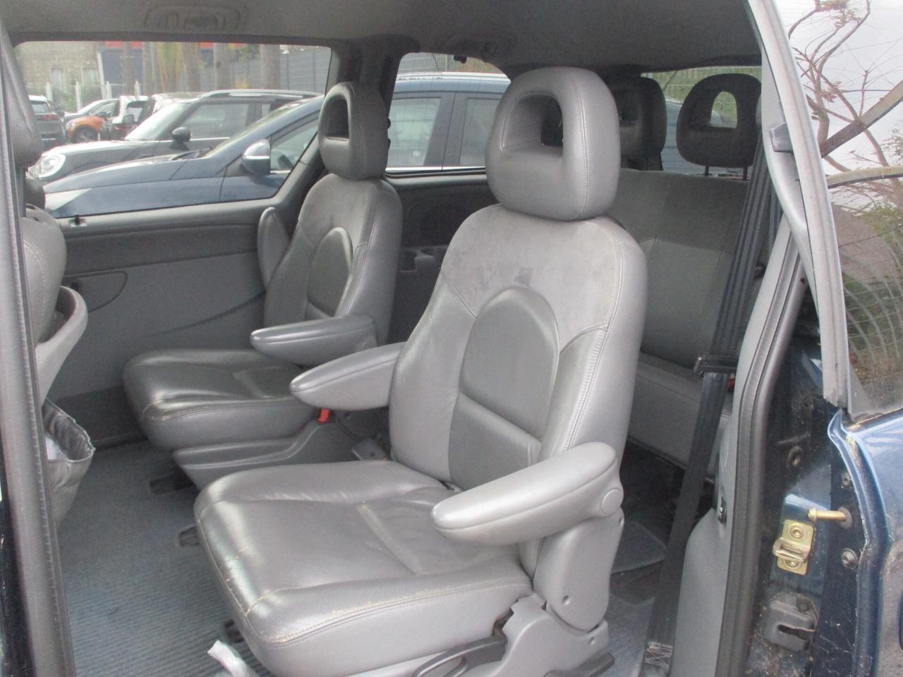 Chrysler Voyager 2.5 CRD cat LX Leather