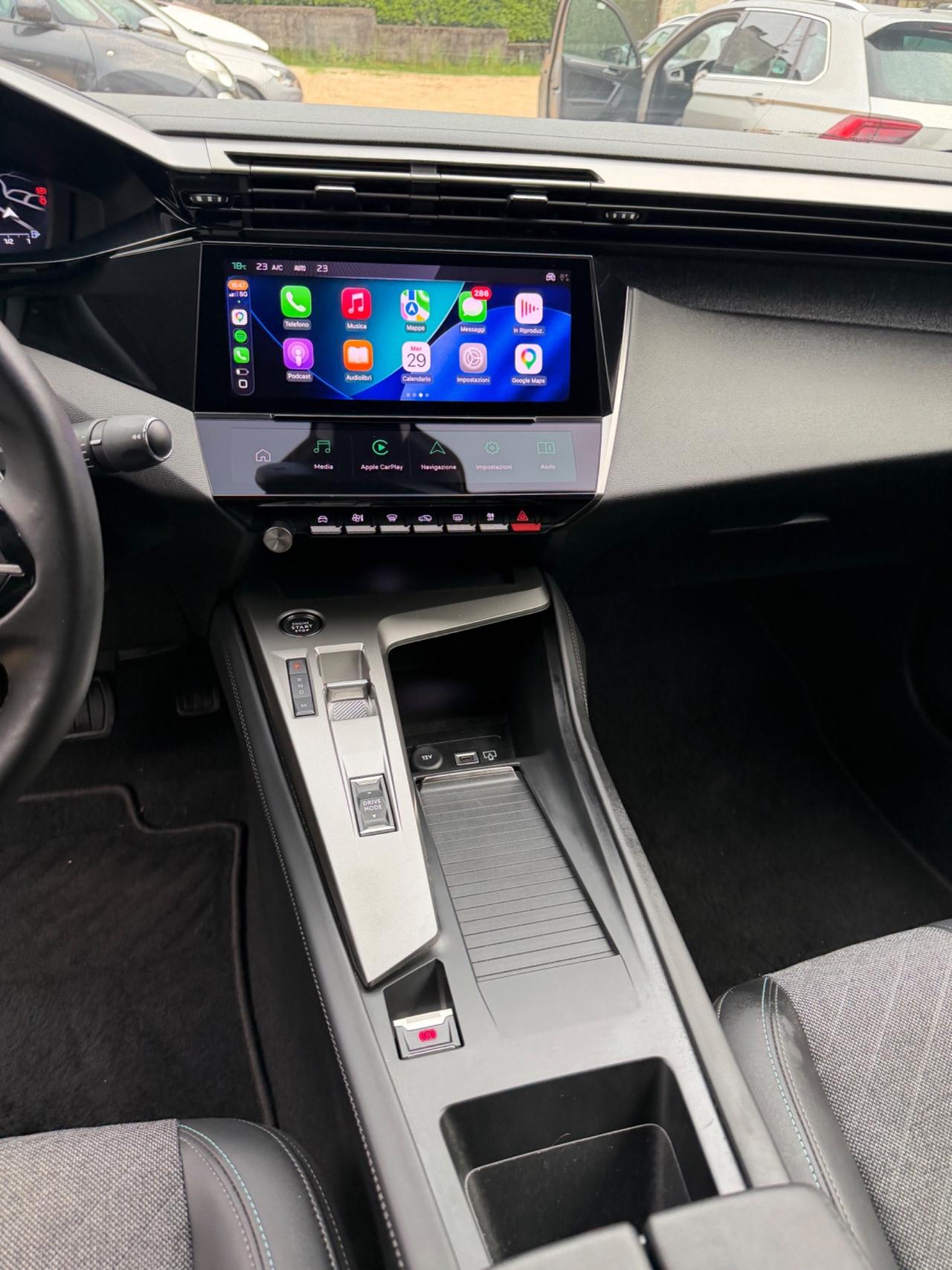 Peugeot 408 ALLURE FULLOPT EU6B KMCERT 360CAM