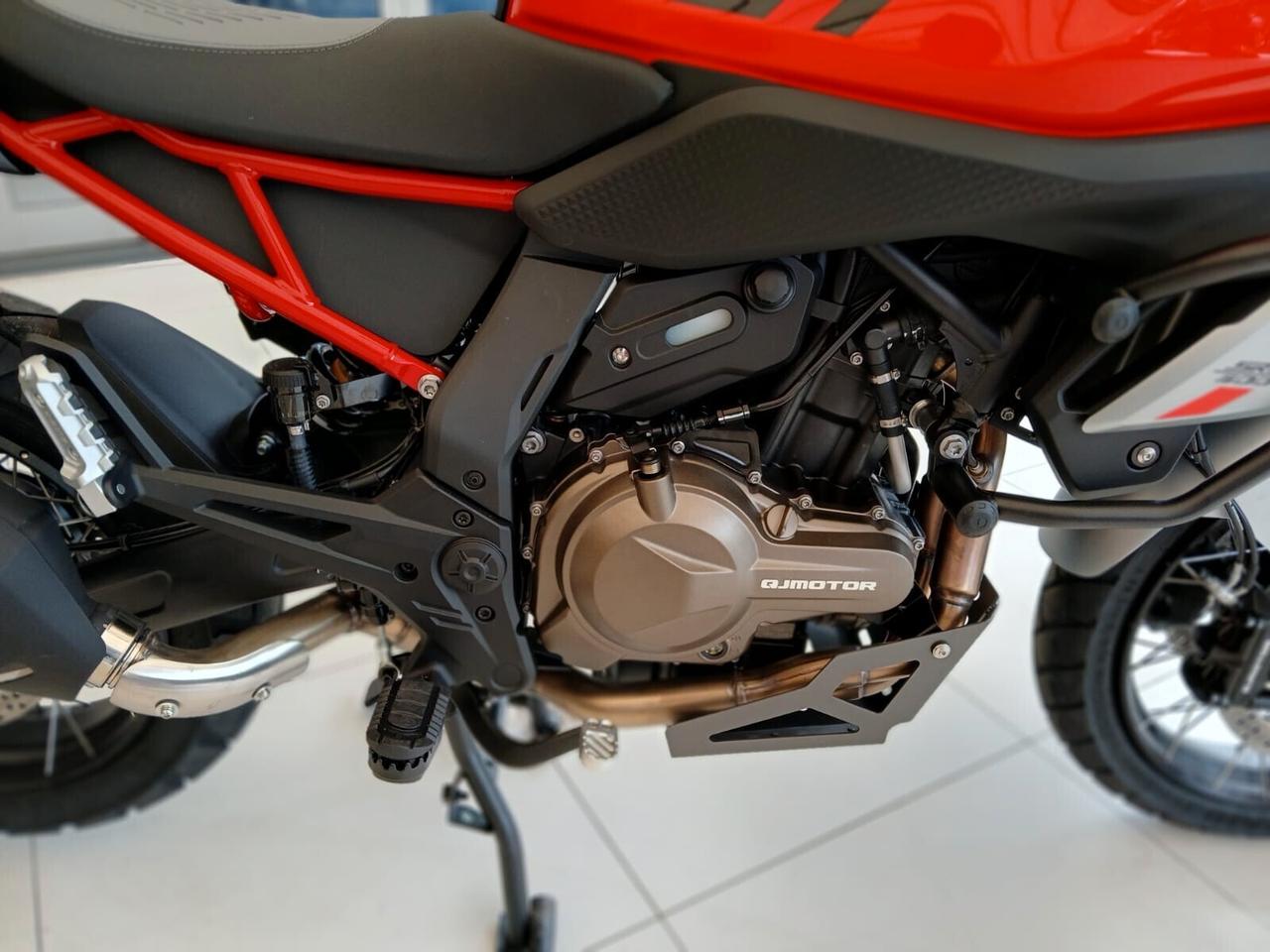 Qj Motor SRT 600 SX-NUOVA-PRONTA CONSEGNA