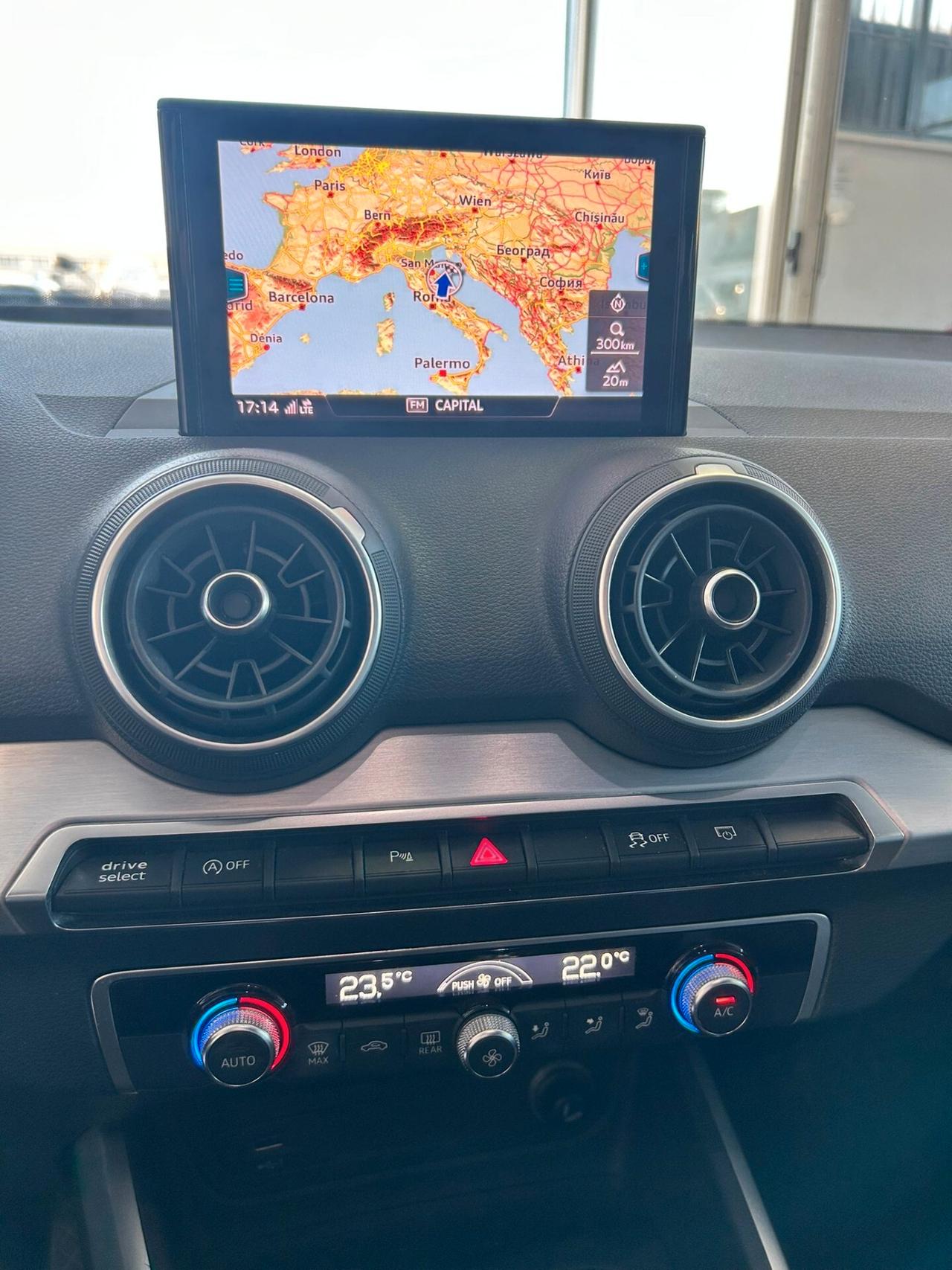 Audi Q2 1.6 TDI 116CV x NEOPATENTATI 2017