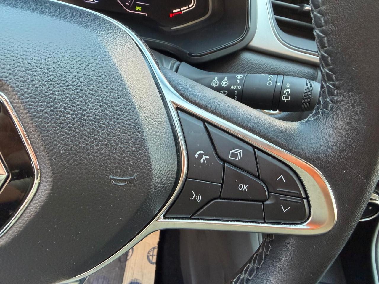 CAPTUR 1.0 GPL DI SERIE 100cv Techno UNICA!