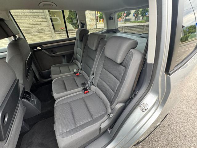 VOLKSWAGEN Touran 1.6 TDI DSG Comfortline