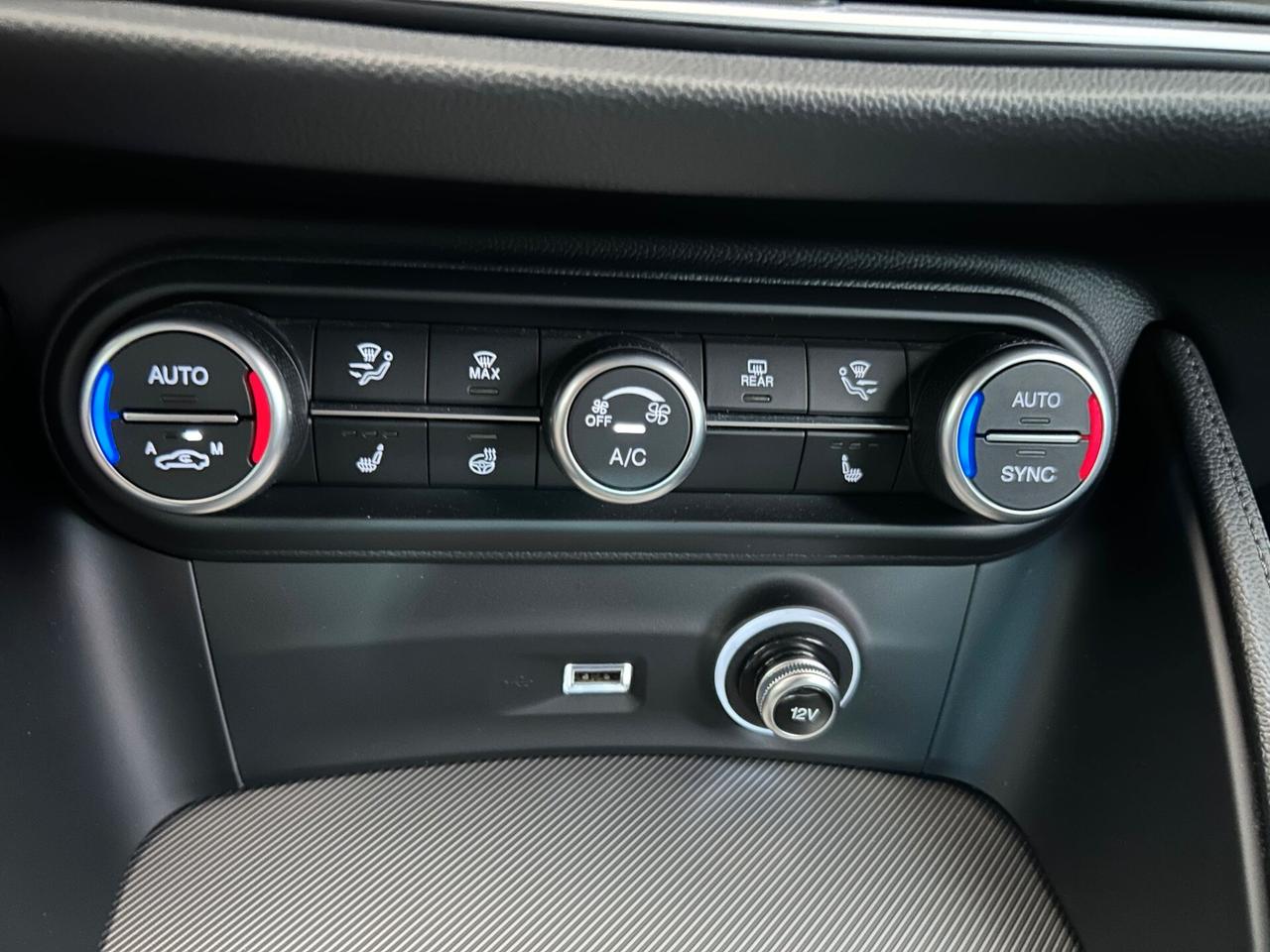 Alfa Romeo Stelvio 2.2 Turbodiesel 210 CV AT8 Q4 Veloce