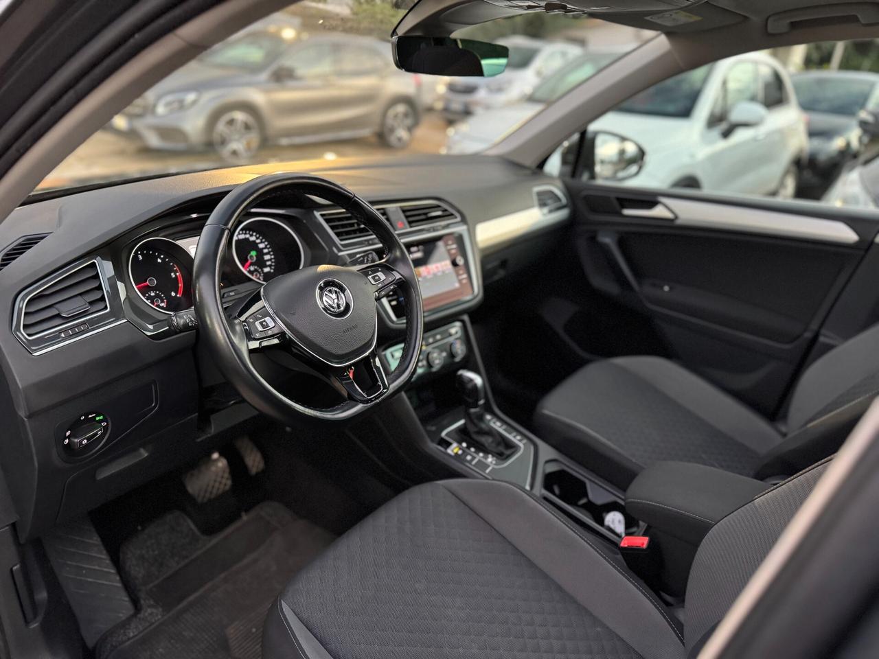 Volkswagen Tiguan 2.0 150CV R-LINE TETTO APRIBILE