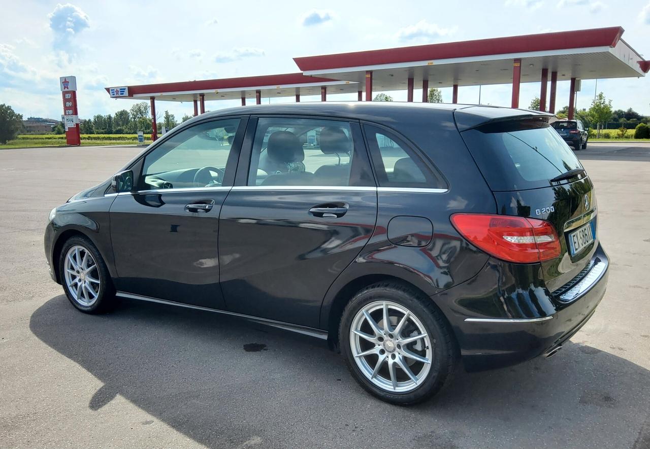 Mercedes-benz B 200 CDI Automatic Premium