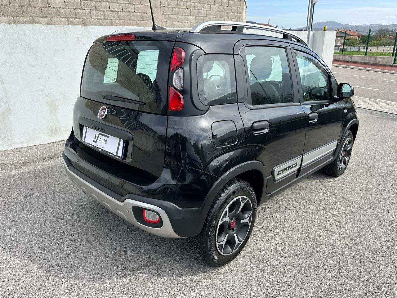 Fiat Panda Cross Panda 0.9 t.air t. Cross 4x4 s&s 85cv 5p.ti