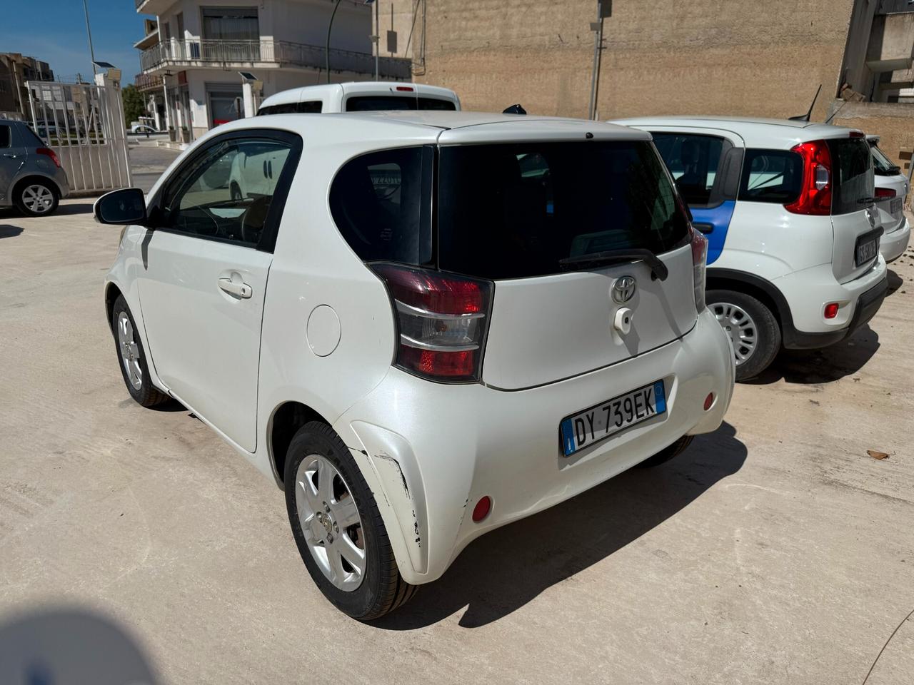 TOYOTA IQ 1.0 VVT-i CVT Multidrive
