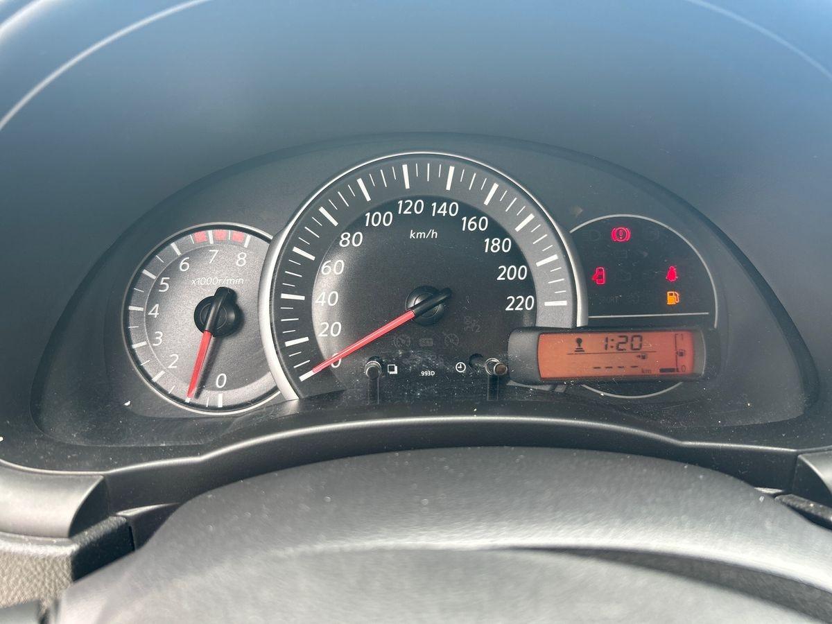NISSAN Micra 1.2 Acenta E6