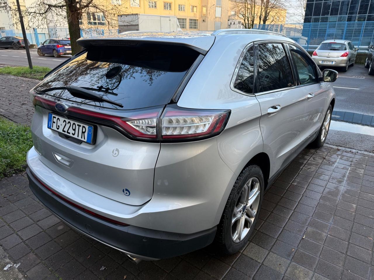 Ford Edge 2.0 TDCI 210 CV AWD Start&Stop Powershift Titanium