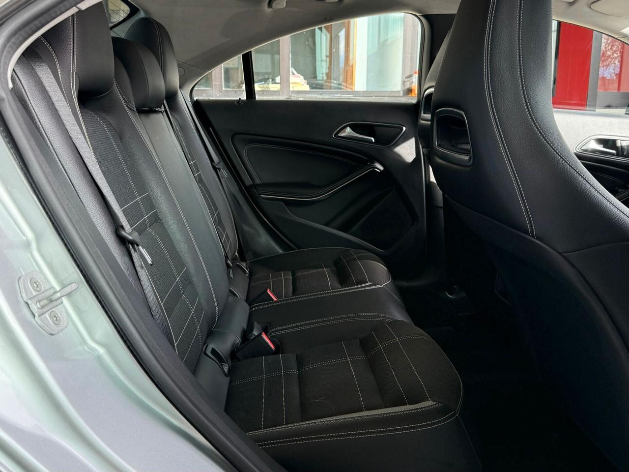 Mercedes-benz CLA 250 4Matic Automatic Premium