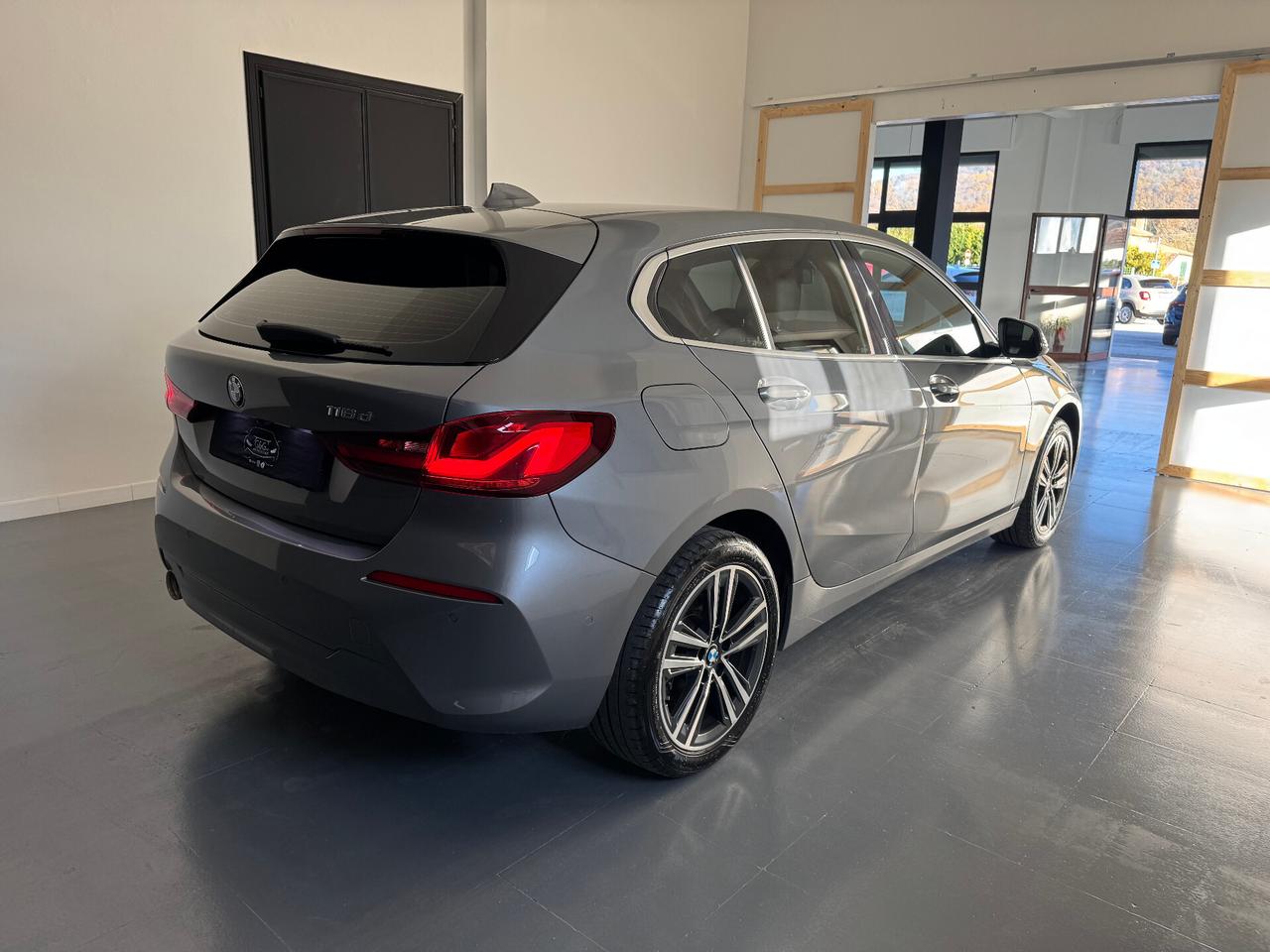 Bmw Serie 1 F40 116d - 2022