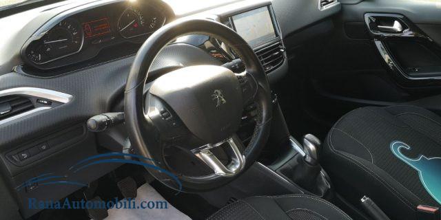 PEUGEOT 208 5 porte Allure NeoPatentati