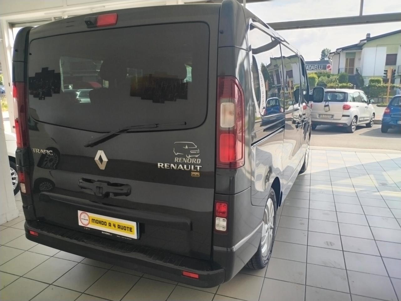 Renault Trafic T27 1.6 dCi 145CV 8POSTI