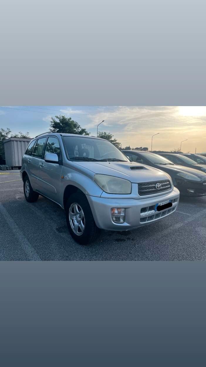 Toyota RAV 4 RAV4 2.0 Tdi D-4D cat 5 porte