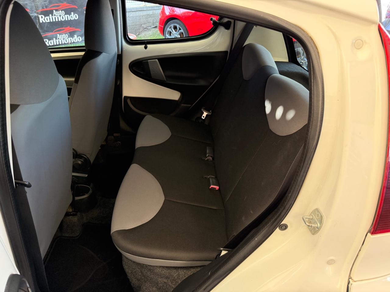Peugeot 107 Benzina 5 Porte