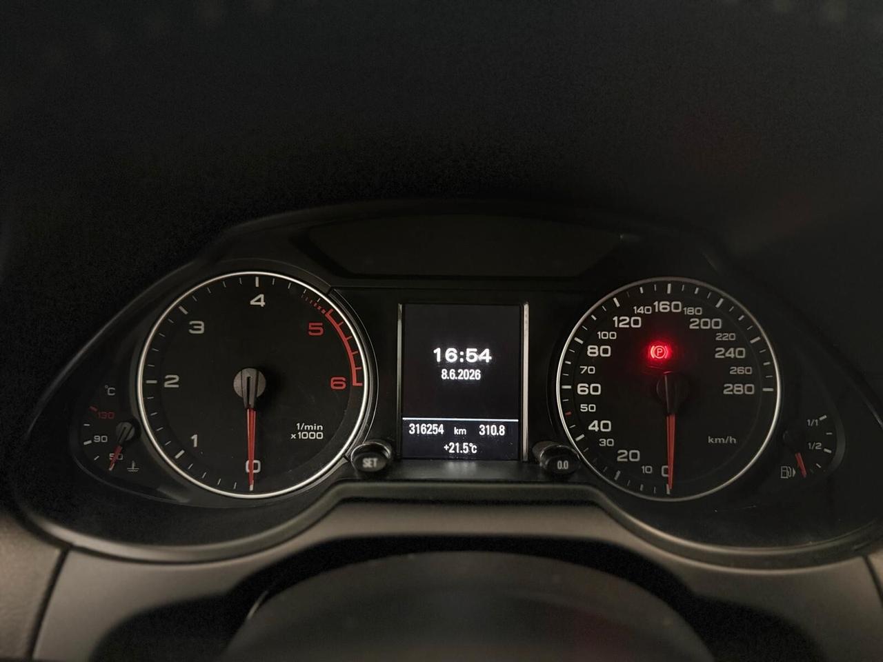 Audi Q5 3.0 V6 TDI quattro S tronic