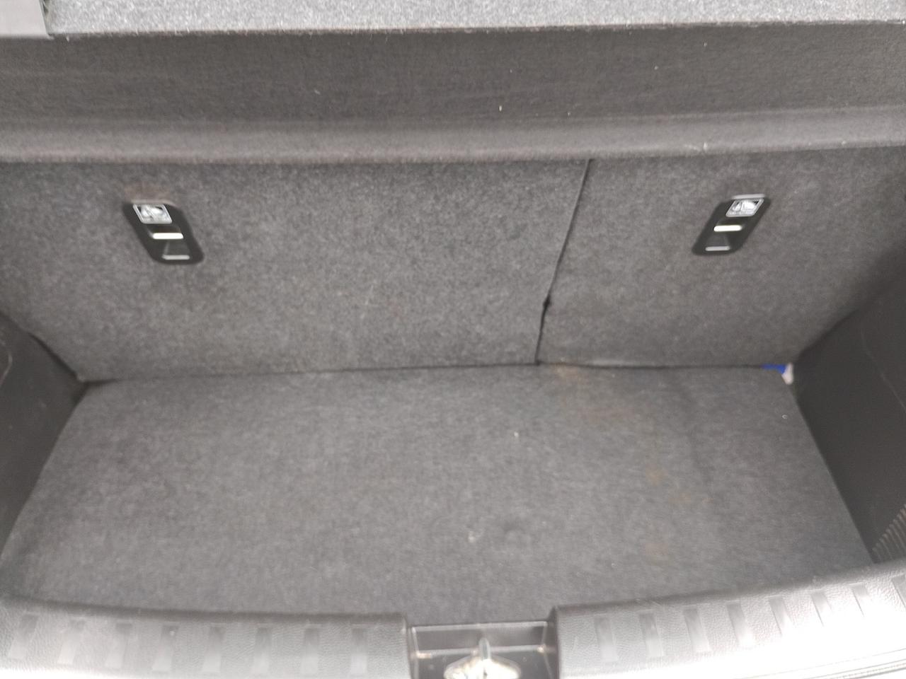 Suzuki Swift 5 Porte Swift 5p 1.2 vvt B-Cool 4wd E6 GPL