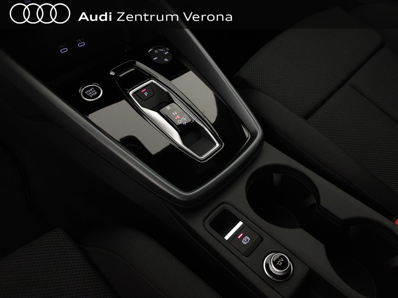 Sportback 1.5TFSI 150CV S tronic Business Advanced