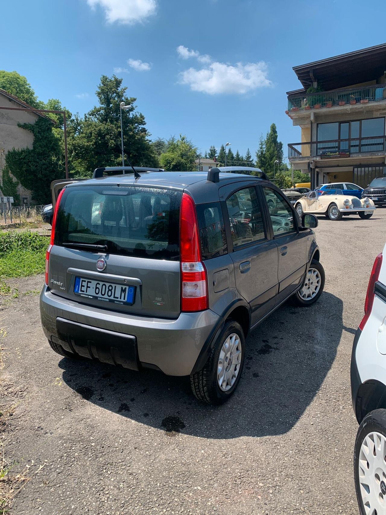 Fiat Panda benzina 4x4 - neo patentati- climbing full optional- manutentata - molto bella