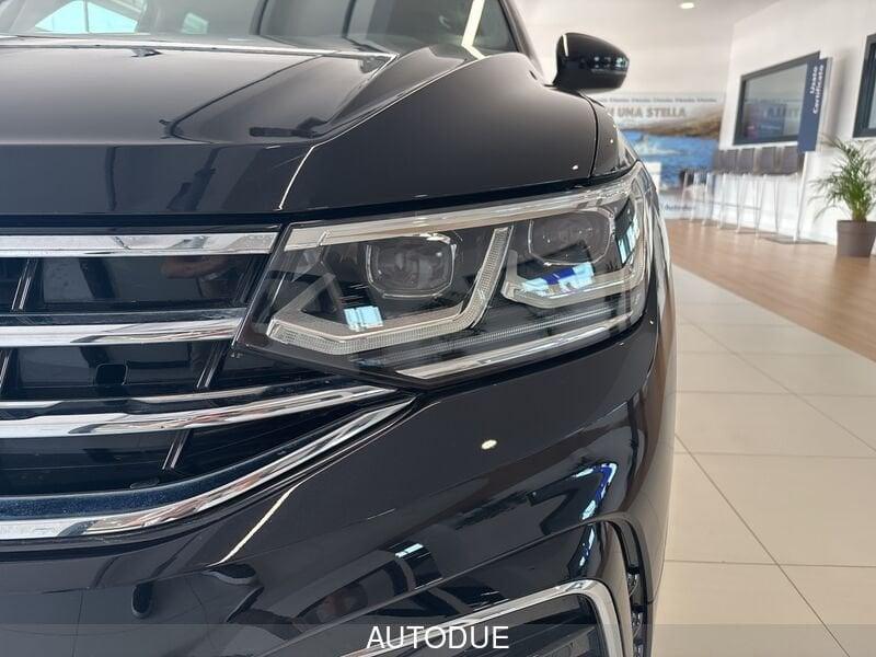 Volkswagen Tiguan R-LINE 2.0 TDI SCR 150 CV DSG