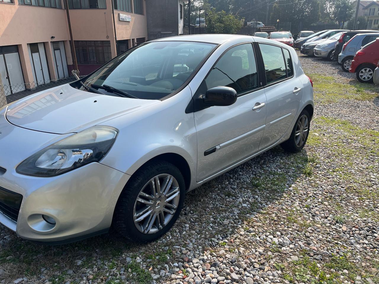Renault Clio 1.2 16V 5 porte 20th Anniversario - Cambio Automatico