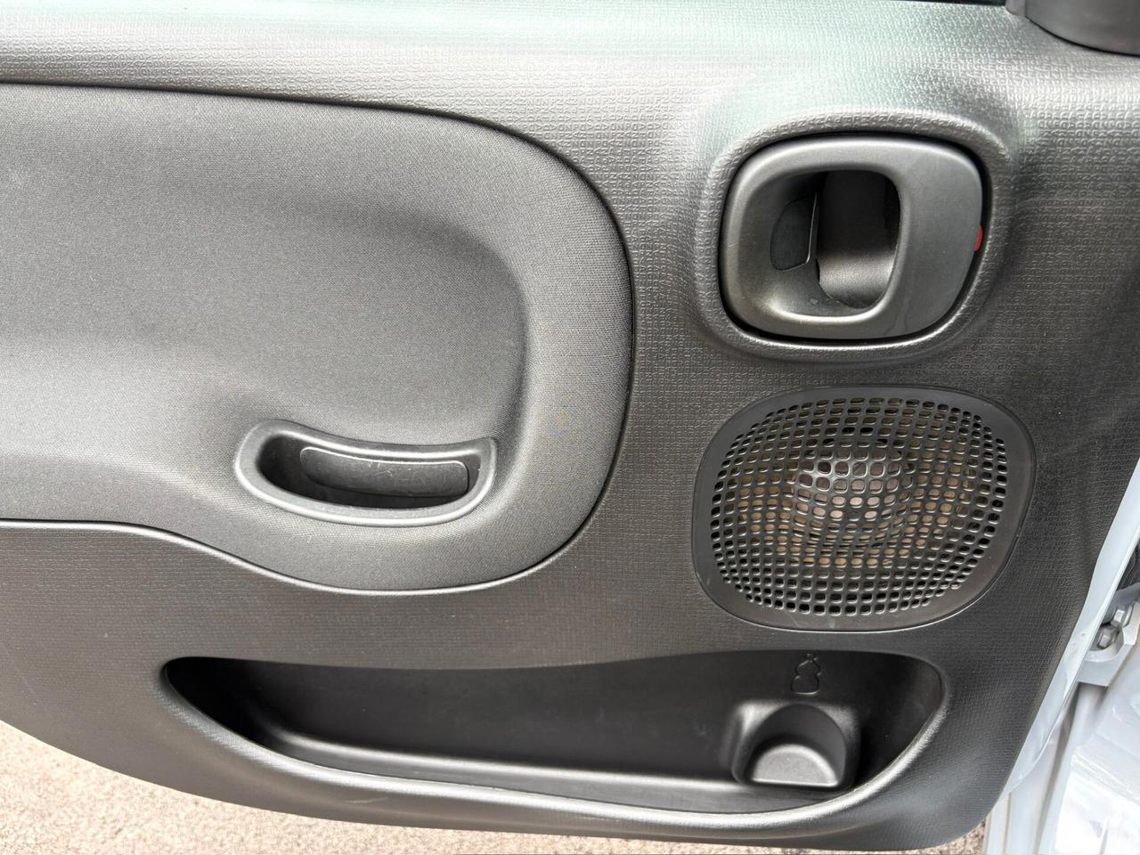 99.000 KM Fiat Panda 1.0 FireFly S&S Hybrid