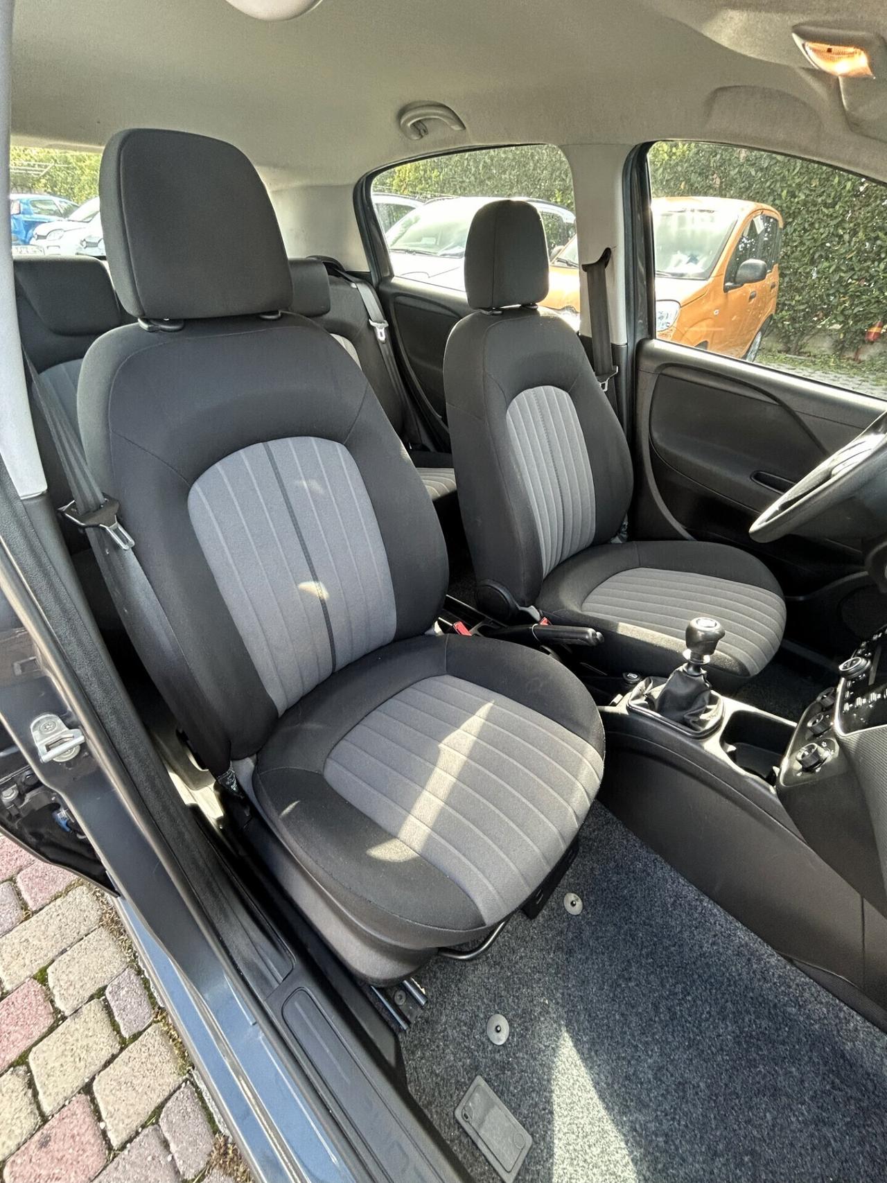 Fiat Punto 1.2 8V 5 porte Street GPL