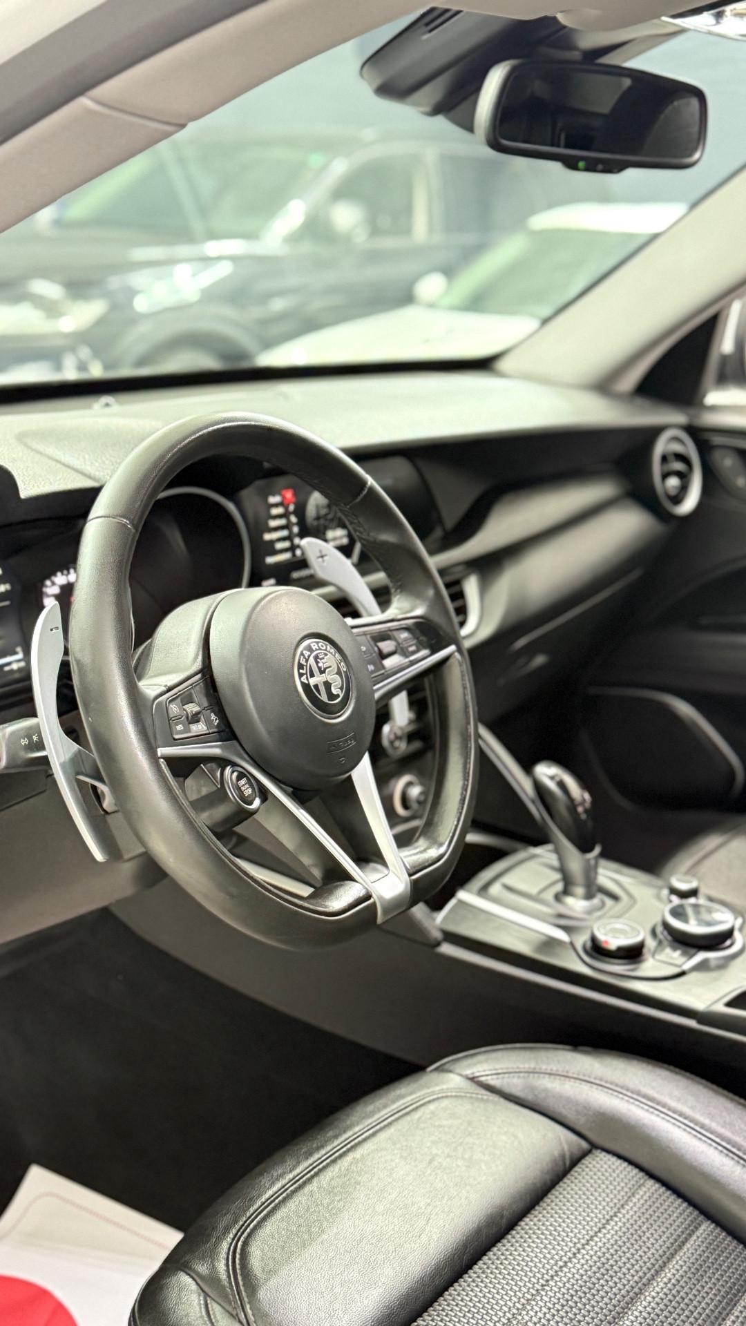 Alfa Romeo Stelvio 2.2 Turbodiesel 210 CV AT8 Q4 Super