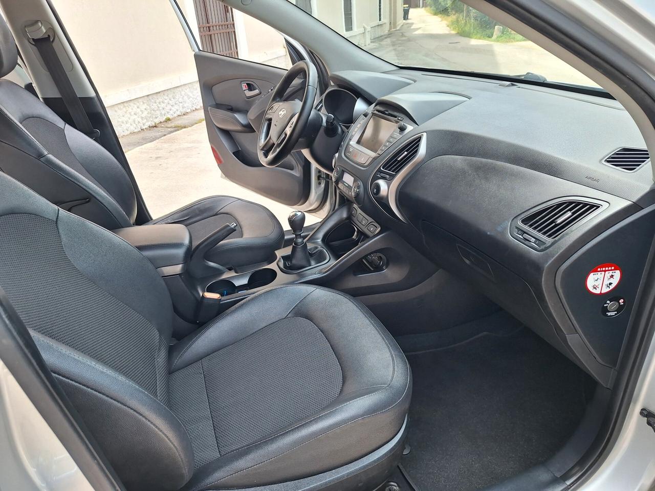 Hyundai iX35 1.7 CRDi 2WD Xpossible NAVI CAMERA 2015