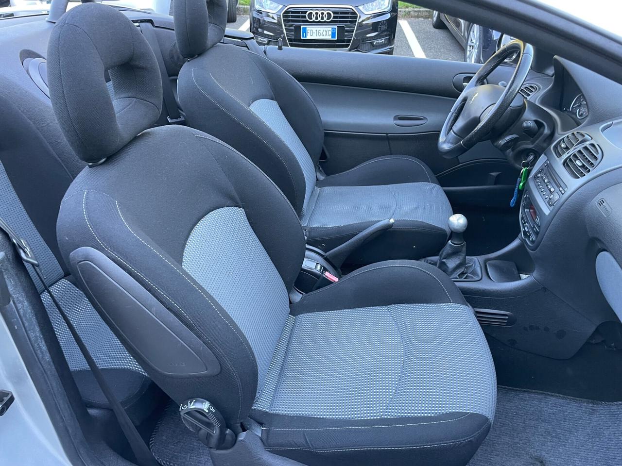 Peugeot 206 1.6 16V Cabrio*Neopatentati*