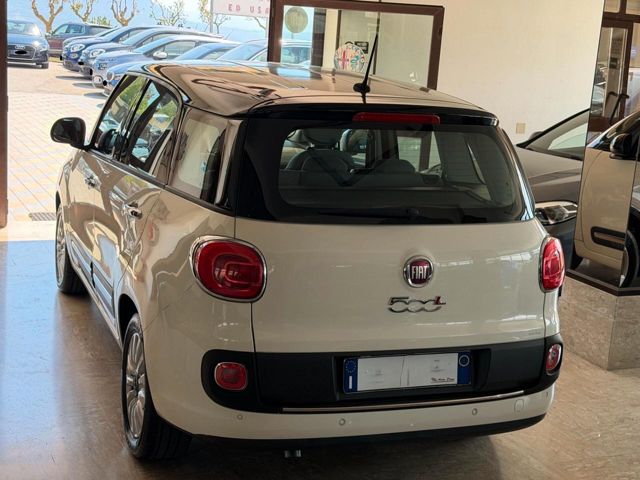 Fiat 500L Living 1.6 M.JET 105 cv. POP STAR (Doppio Colore)