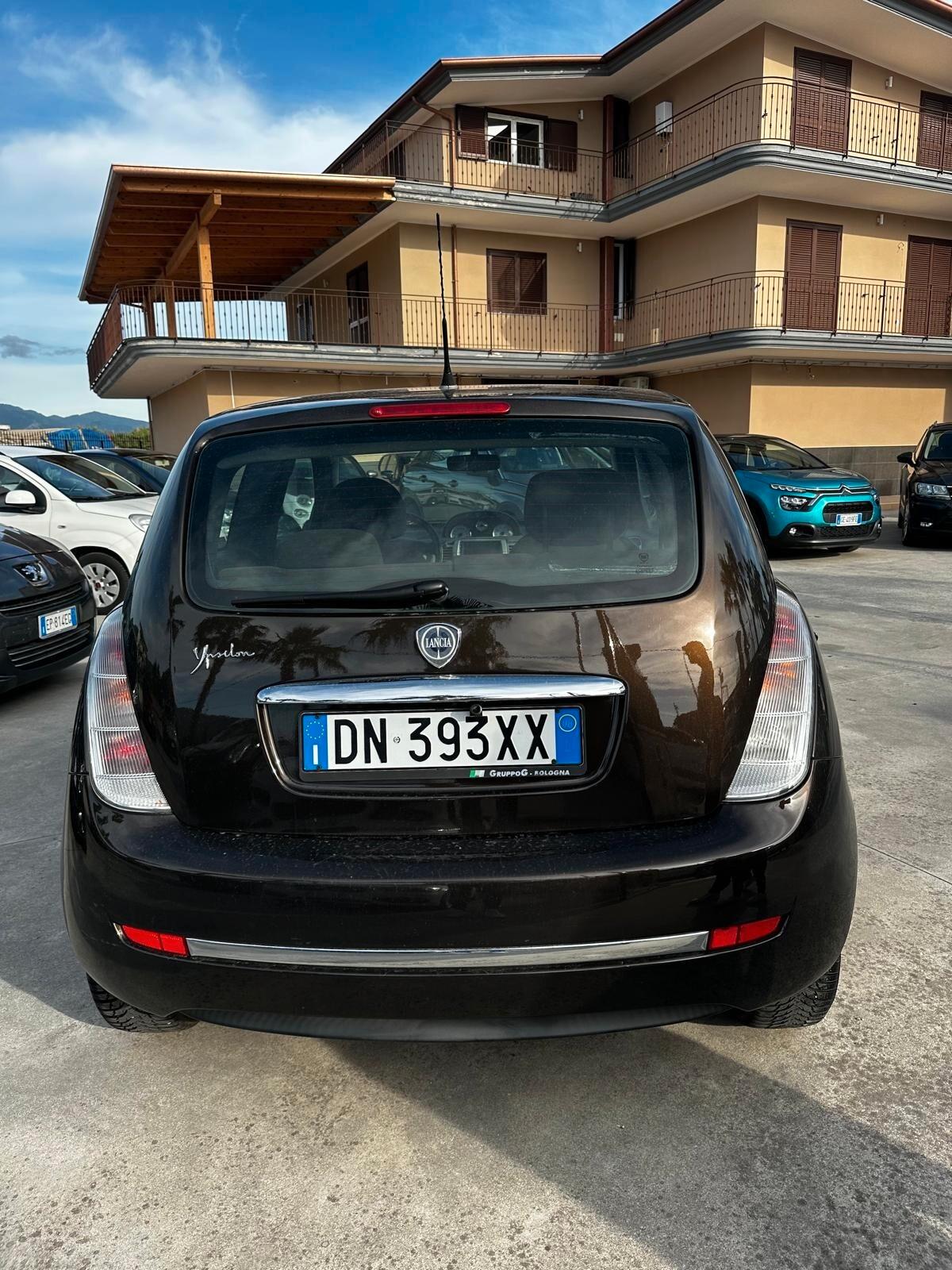 Lancia Ypsilon 1.2 Platino