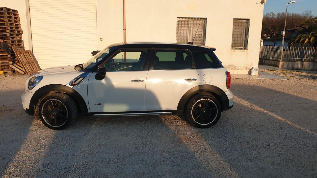 Mini Cooper SD 2.0 4X4 143CV