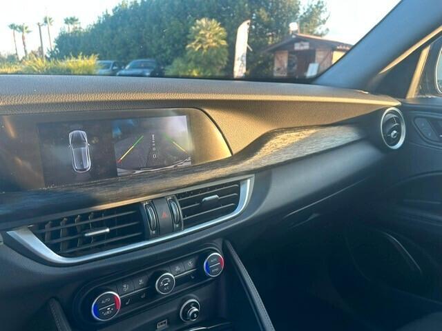 Alfa Romeo Stelvio 2.2 Turbodiesel 190 CV AT8 RWD Business