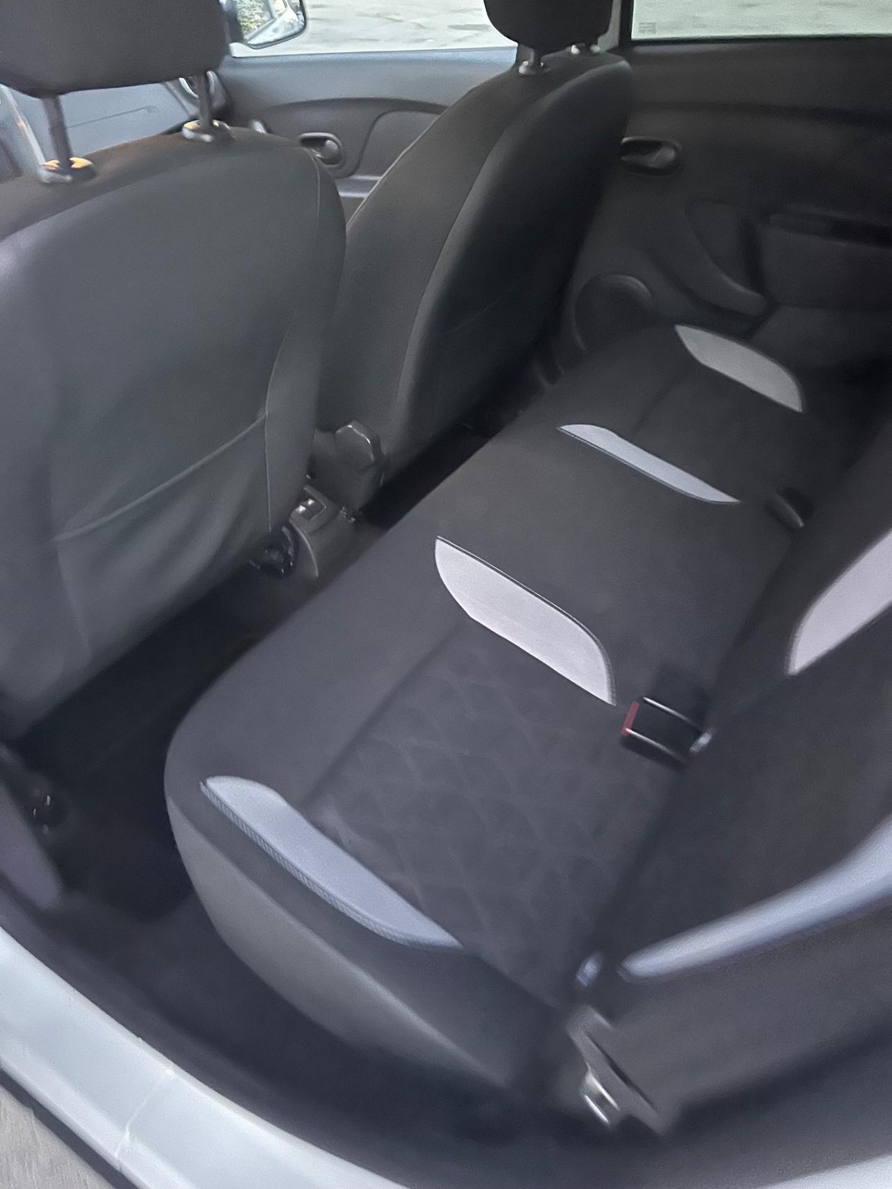 Dacia Sandero Stepway 1.5 dCi 8V 90CV Prestige 2014