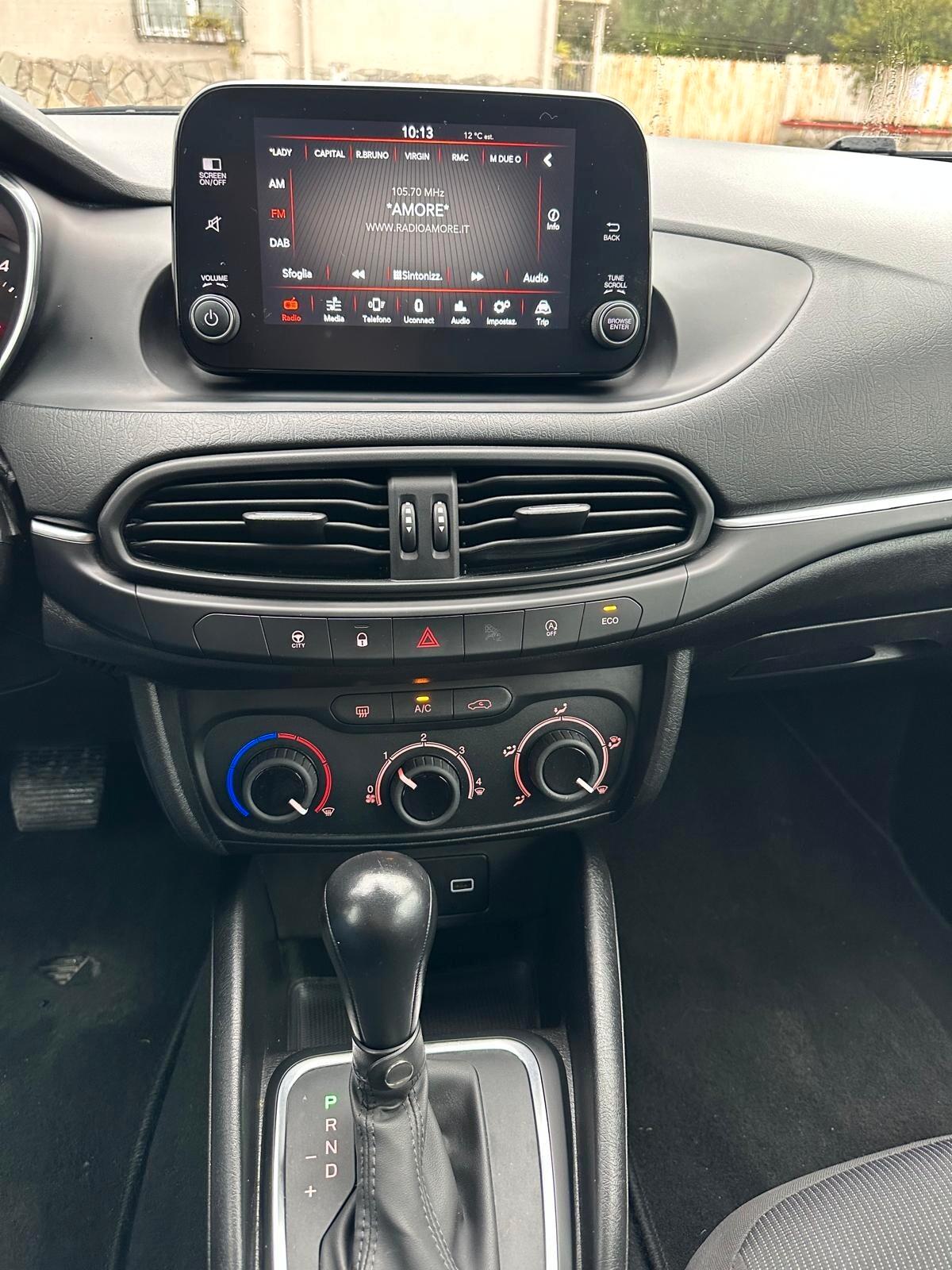 Fiat Tipo 1.6 Mjt S&S DCT SW Lounge-2020