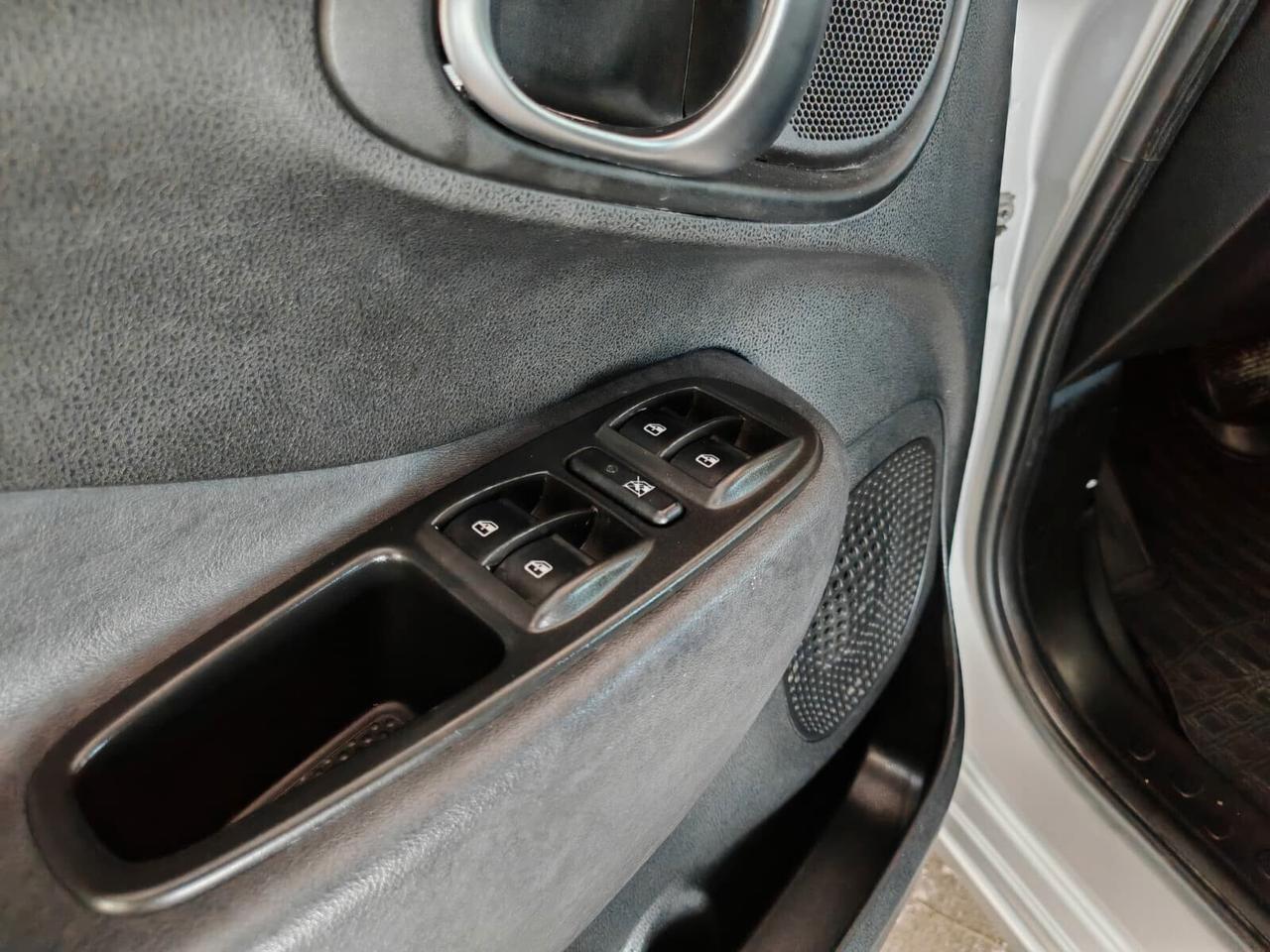 Fiat 500L 1.3 Multijet 85 CV Dualogic Lounge Cambio Automatico