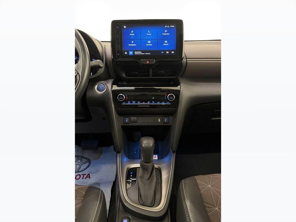 Toyota Yaris Cross 1.5 H Lounge FWD E-CVT