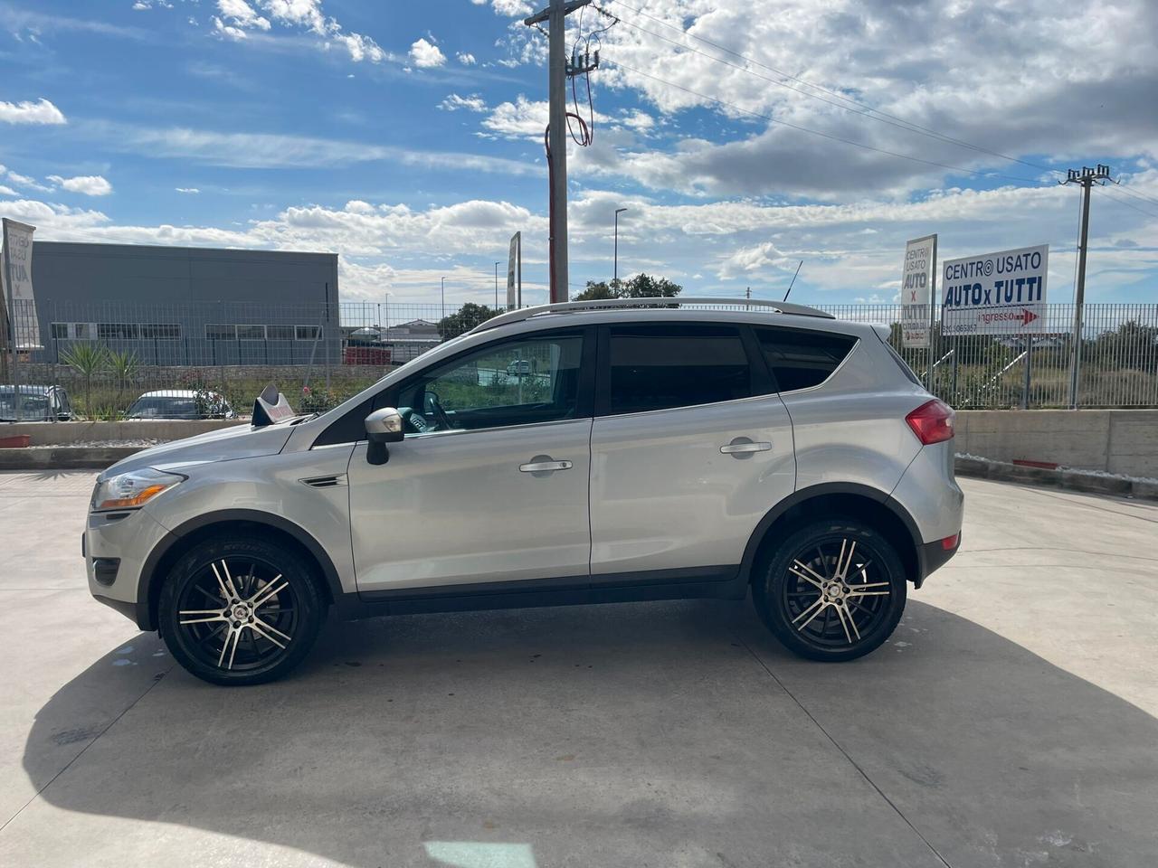 Ford Kuga 2.0 TDCi 136 CV 4WD Titanium