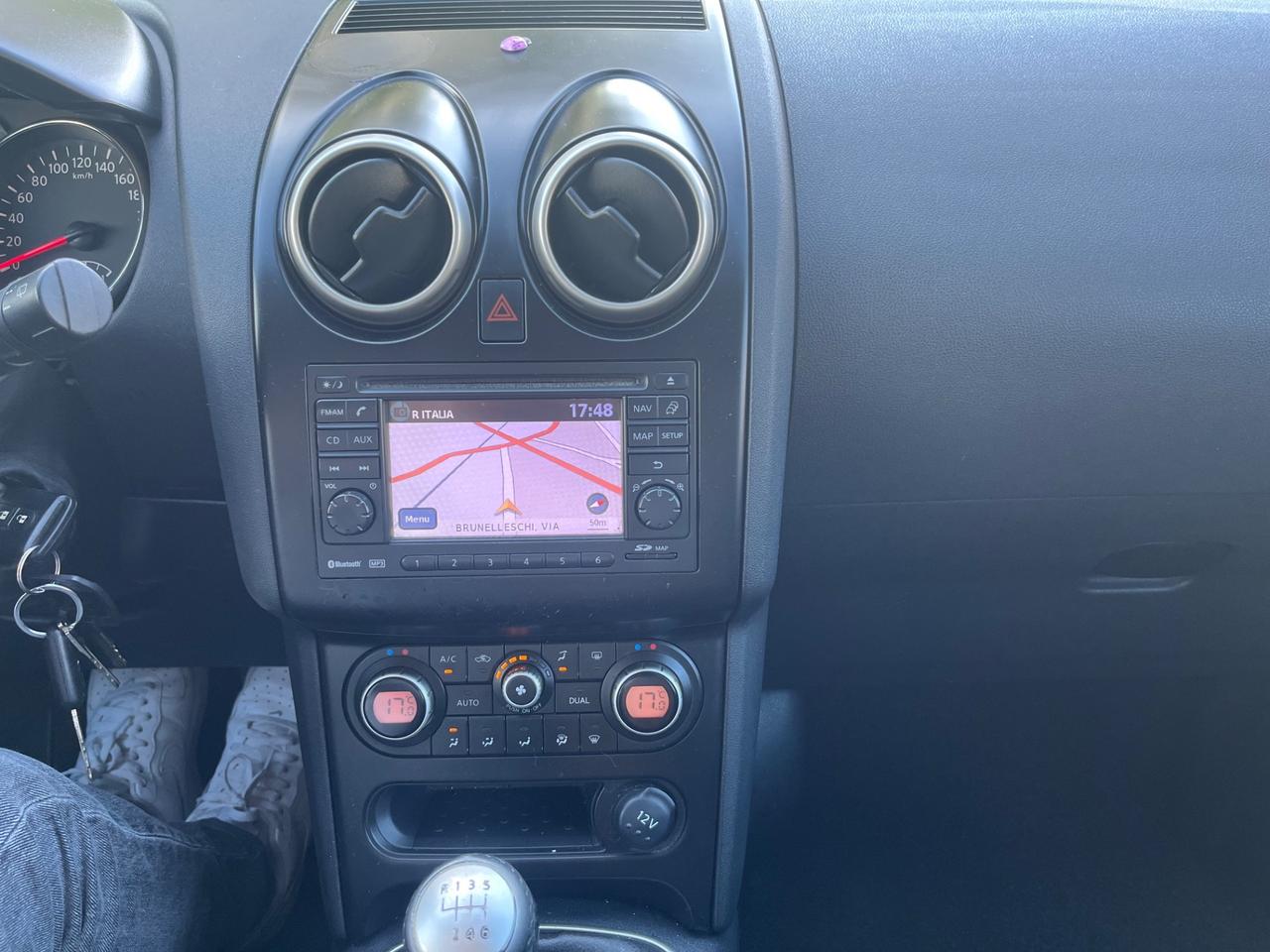 Nissan Qashqai 1.5 dCi DPF Acenta 2010 202.000 KM