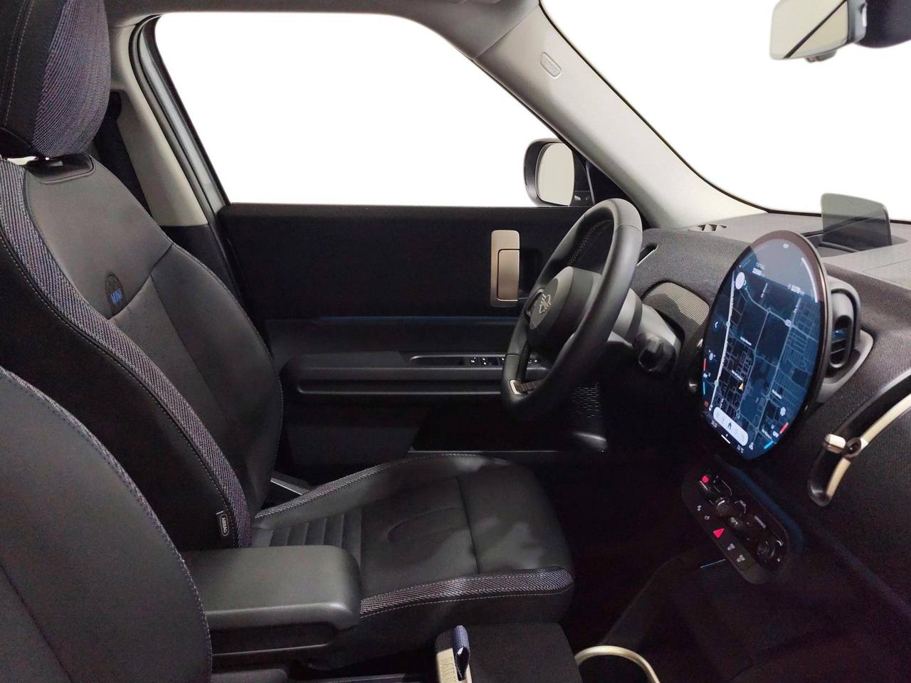 MINI Countryman D 48V "Pacchetto M" Classic