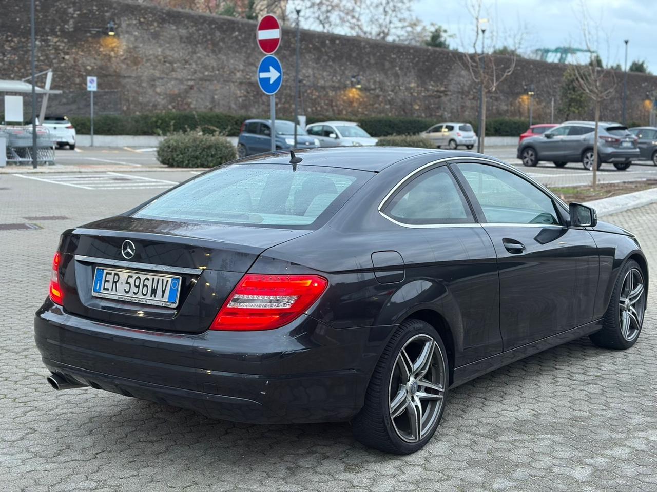 Mercedes-benz C 220 2.0 170cv euo 5