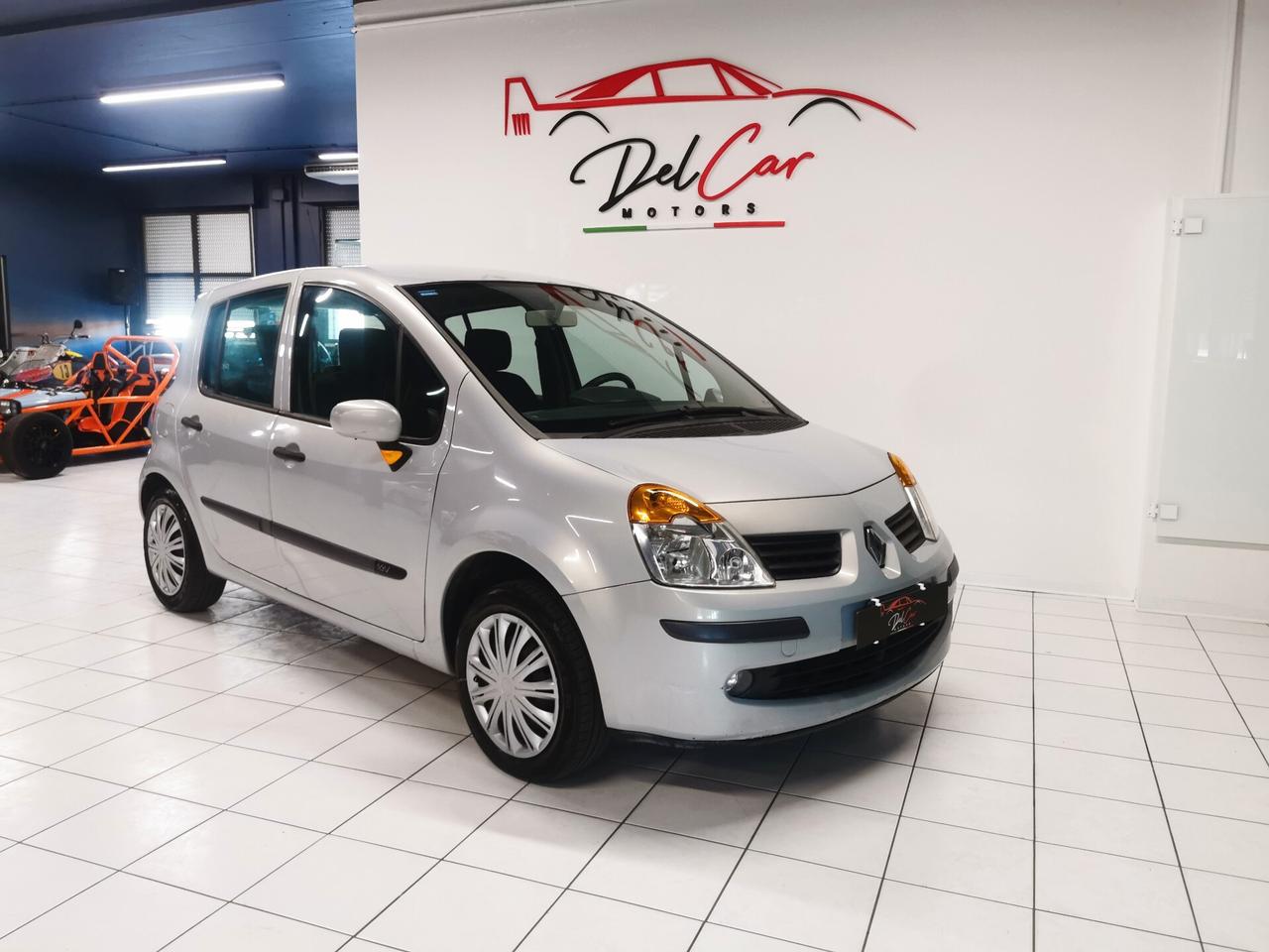 Renault Modus 1.2 16V Confort Authentique