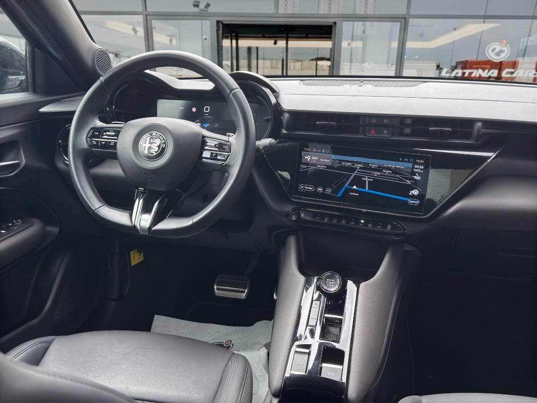 Alfa Romeo Junior 1.2 ibrida 145cv edct6 Con NAVIGATORE & TELECAMERA