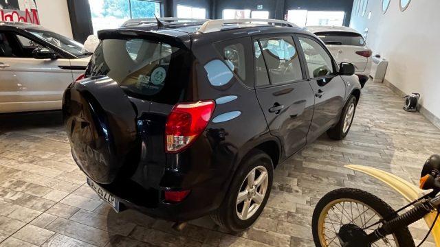 TOYOTA RAV 4 MY23 RAV4 2.2 D-4D 136 CV Sol- GANCIO TRAINO